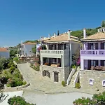 Vilă Old Village *