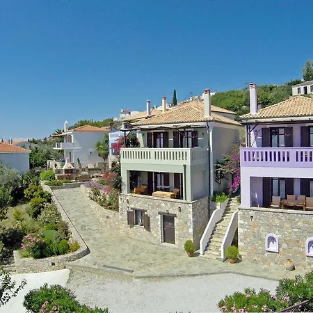 Willa Old Village *
