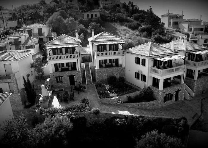 Old Village Villa Alónnisos