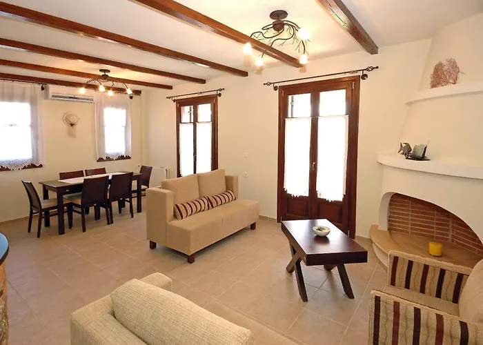 Old Village Alónnisos