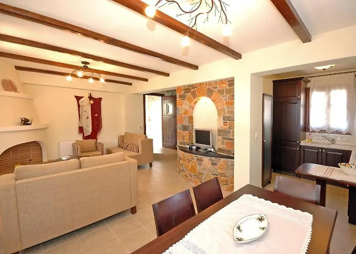 Old Village Villa Alónnisos